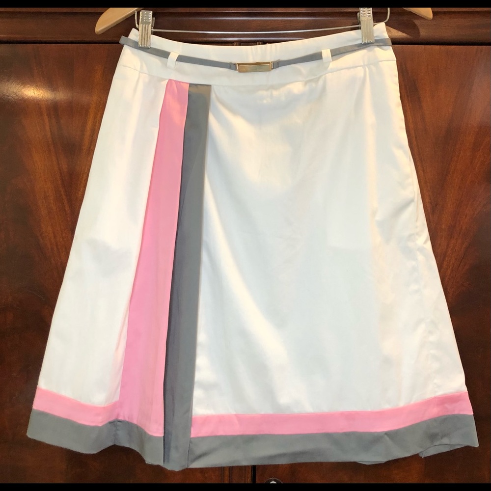 NWT Moschino Flared Skirt Wh/Pk/Gy Size 38 Italy US 2 w/logo belt